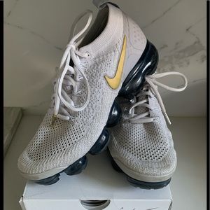 NIKE AIR VAPORMAX FLYKNIT 2